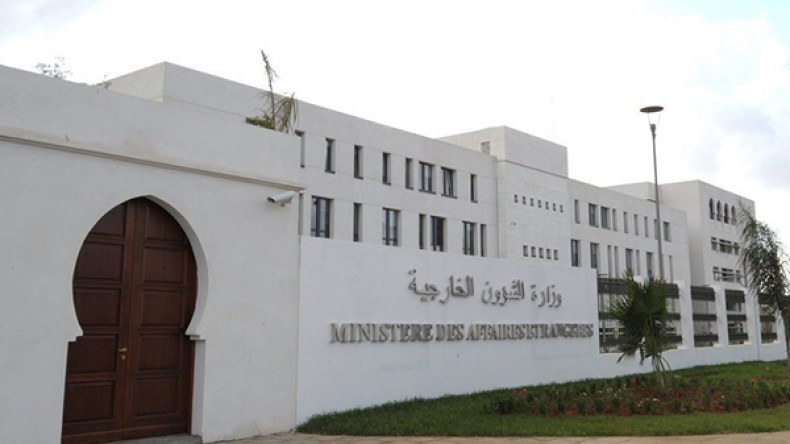الجزائر تقرر قطع العلاقات الدبلوماسية مع الإمارات